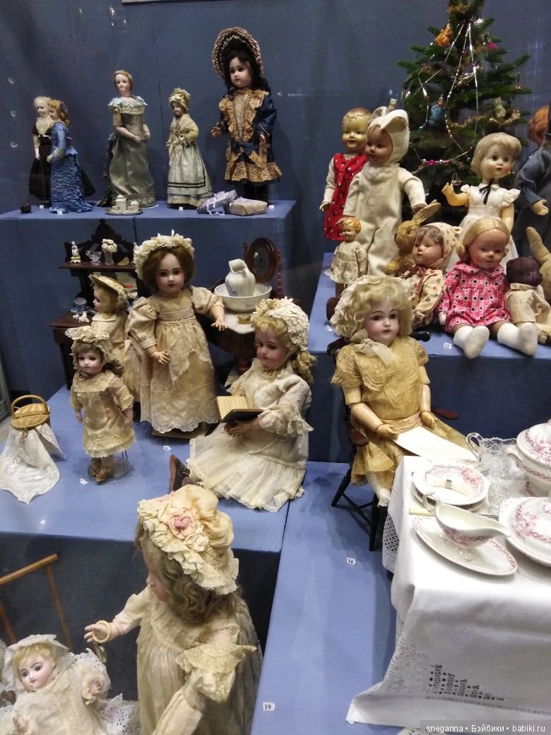 Выставка кукол в Гостином дворе. День третий
