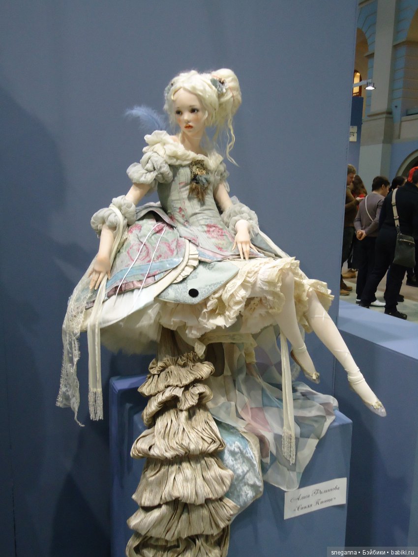 Выставка кукол в Гостином дворе. День третий