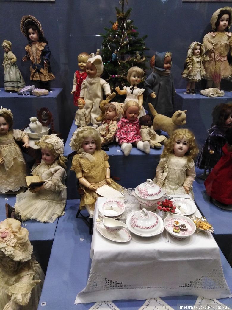 Выставка кукол в Гостином дворе. День третий