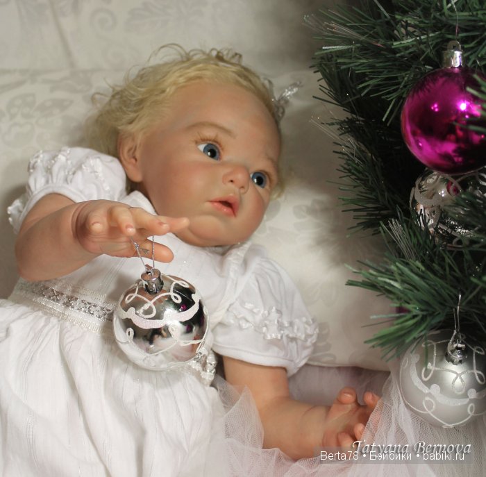 Кукла реборн Лола, новогоднее чудо