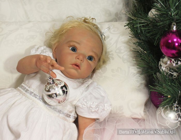 Кукла реборн Лола, новогоднее чудо