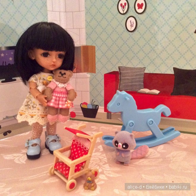 Моя дружная семейка — Коллекции кукол BJD (БЖД): фото витрин (фото 5)