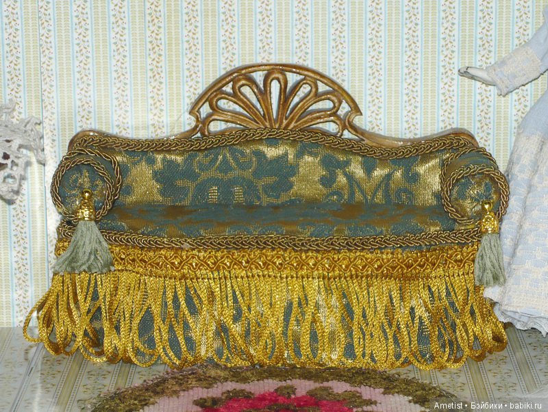 Счастливые приключения антикварного бюстика