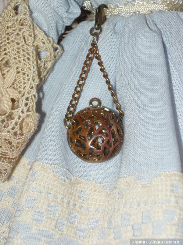 Счастливые приключения антикварного бюстика