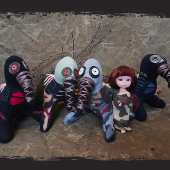 "...и Зона ВСЯ теперь в игрушечных монстрАх!"