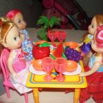 А вот наша вся малышня