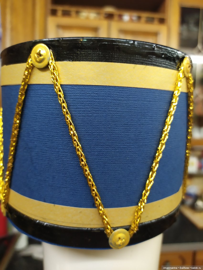 Делаем недостающие аксессуары куклам (фото 8)