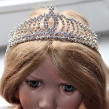 Ободок-корона на крупную голову.