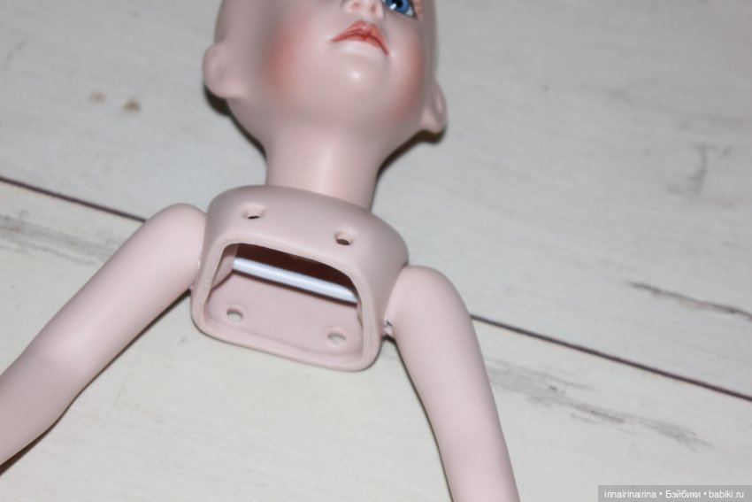 теперь ручки натянуты и смогут принимать разные позы.