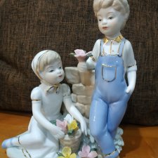 Статуэтка "дети"