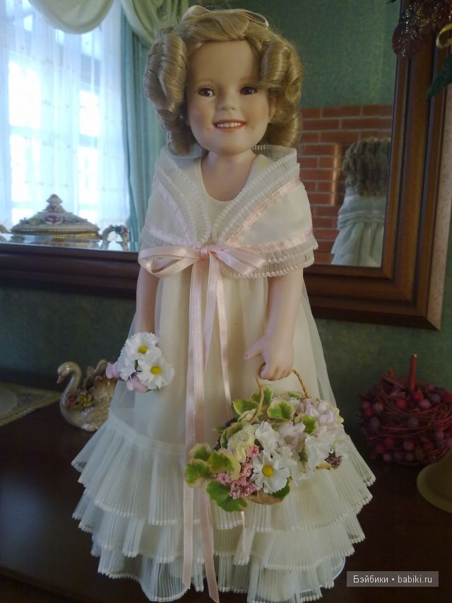 Ширли цветочница