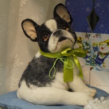 Hello, Teddy! Удивительные "живые" малыши в технике сухого валяния из шерсти. И как авторы украсили свои стенды в преддверии праздника