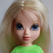 Moxie Girlz Magic Hair Colour Studio Avery