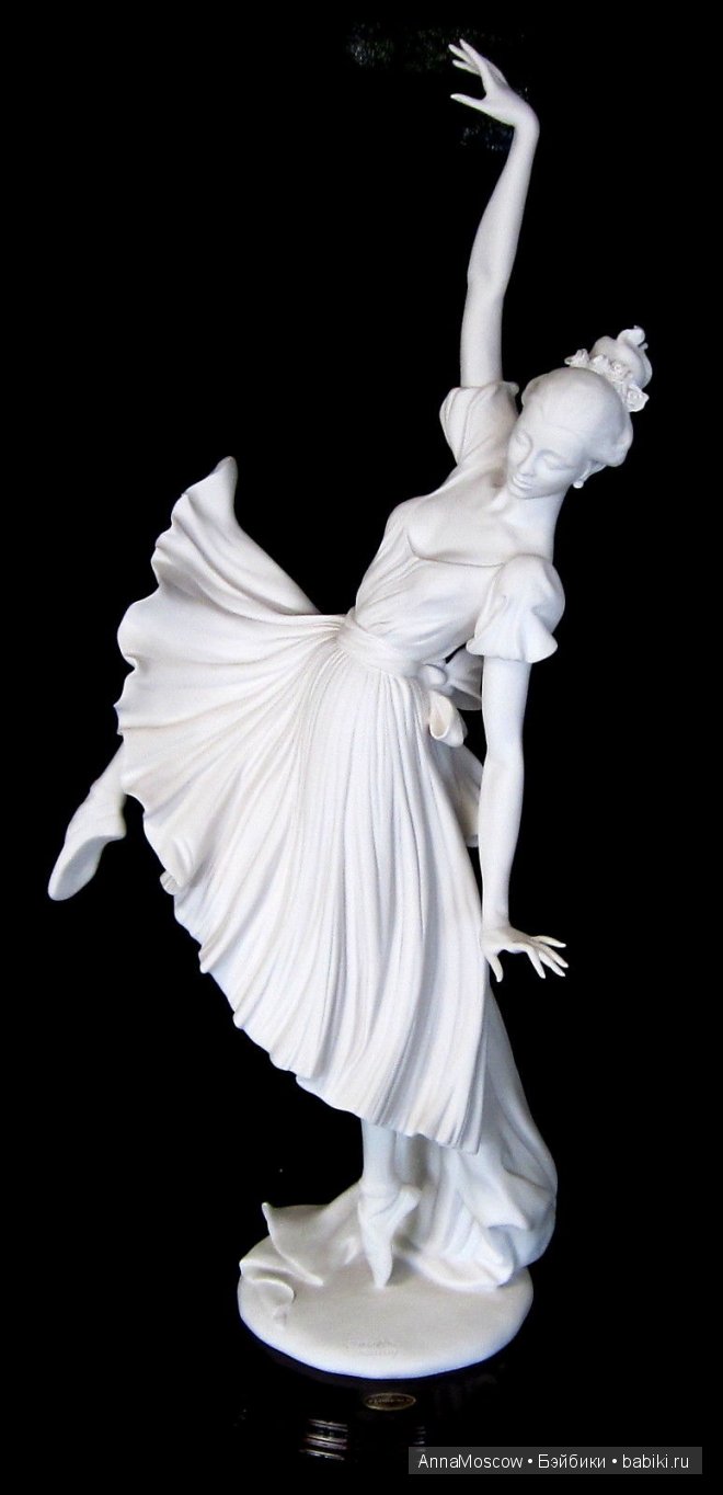 Куклы-статуэтки Джузеппе Армани (Giuseppe Armani dolls). Настоящий творец красоты (фото 7)