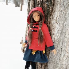 Лорик. А снег идёт