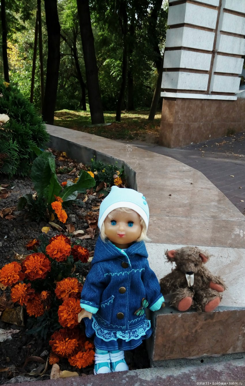Краски осени. Светочка - шарнирная кукла из СССР