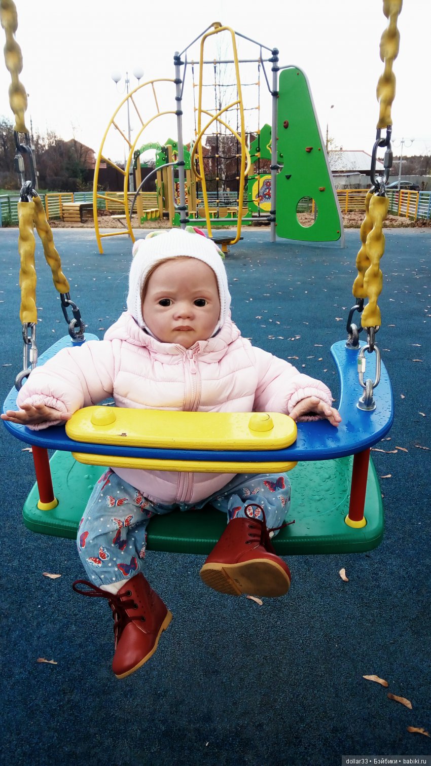 Фрида. Нежный ребёнок с печальным взглядом