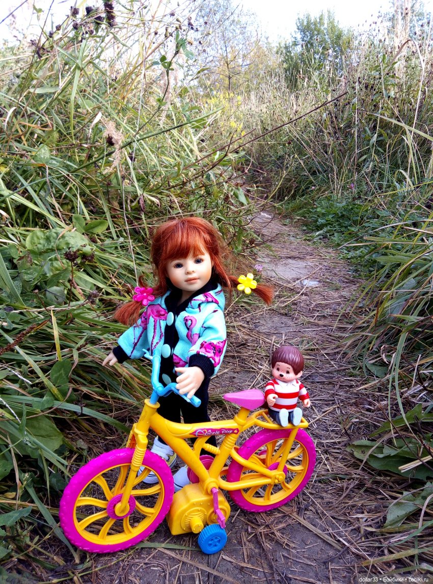 Гуляем со Светочкой. Велосипедная прогулка