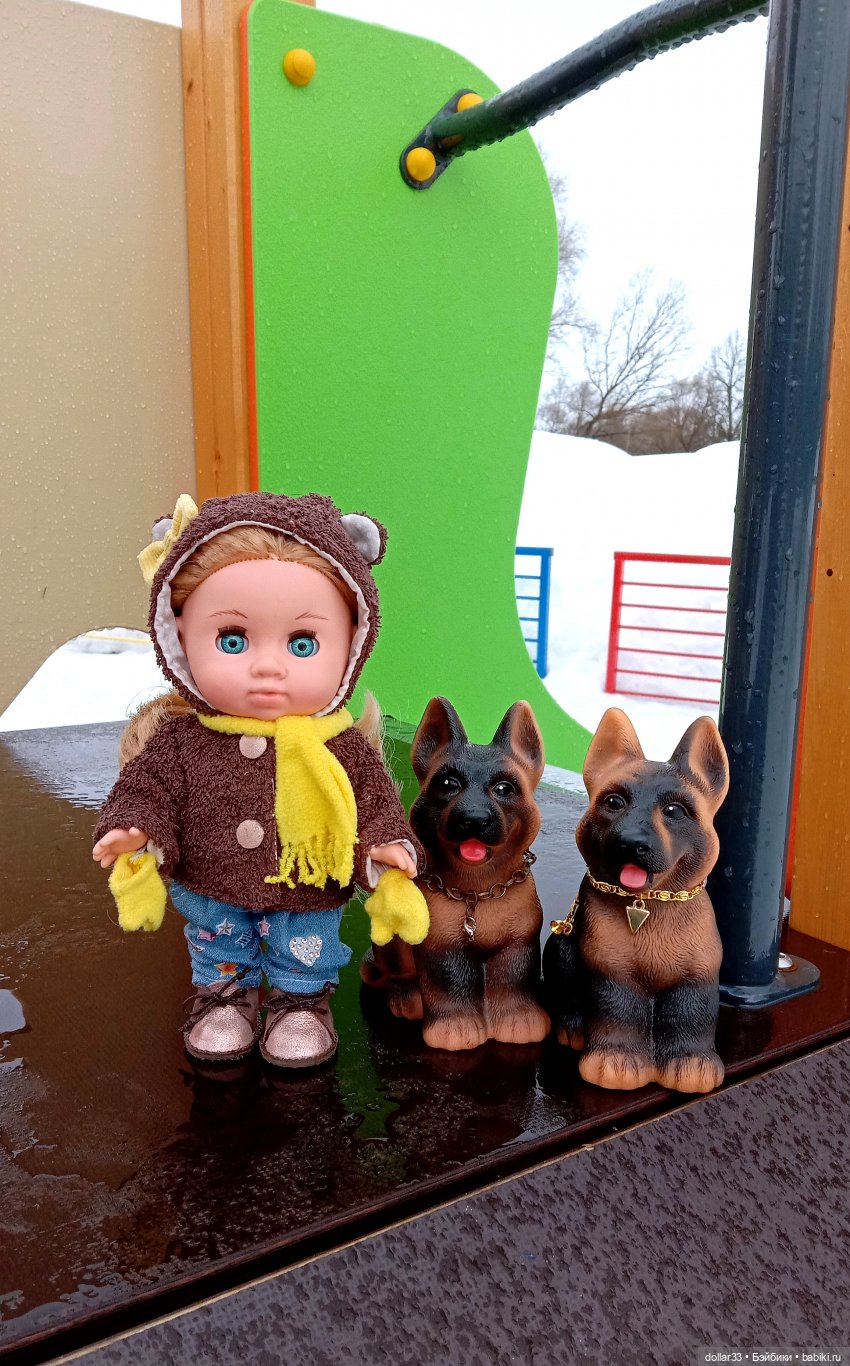 Сонечка. Прогулка в парке