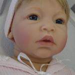 Lee Middleton, «Пощекоти мой животик»