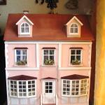 Жизнь в кукольной миниатюре, кукольный домик