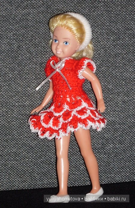 Мои вязалочки. Пупсики в новых одёжках.