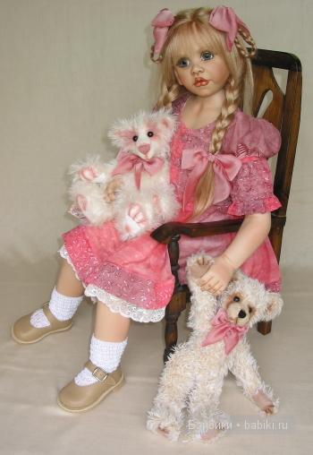 Фарфоровые куклы Rose Marie Strydom Doll
