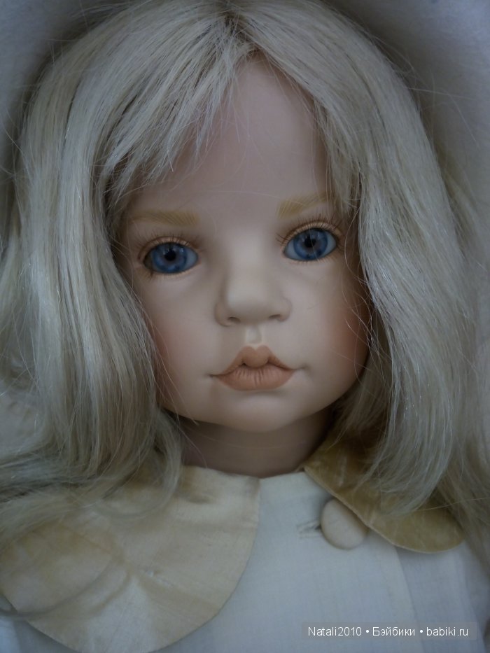 Милая, скромная блондинка Gloria - Julian, Hildegard Guenzel