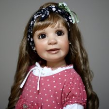 Кареглазая красавица от McMillan.