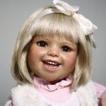 Кареглазая улыбашка от Katja Scheider, Ruth Kunz