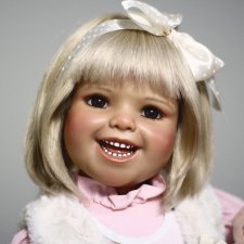 Кареглазая улыбашка от Katja Scheider, Ruth Kunz