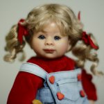 Голубоглазая малютка от Monika Peter-Leicht.