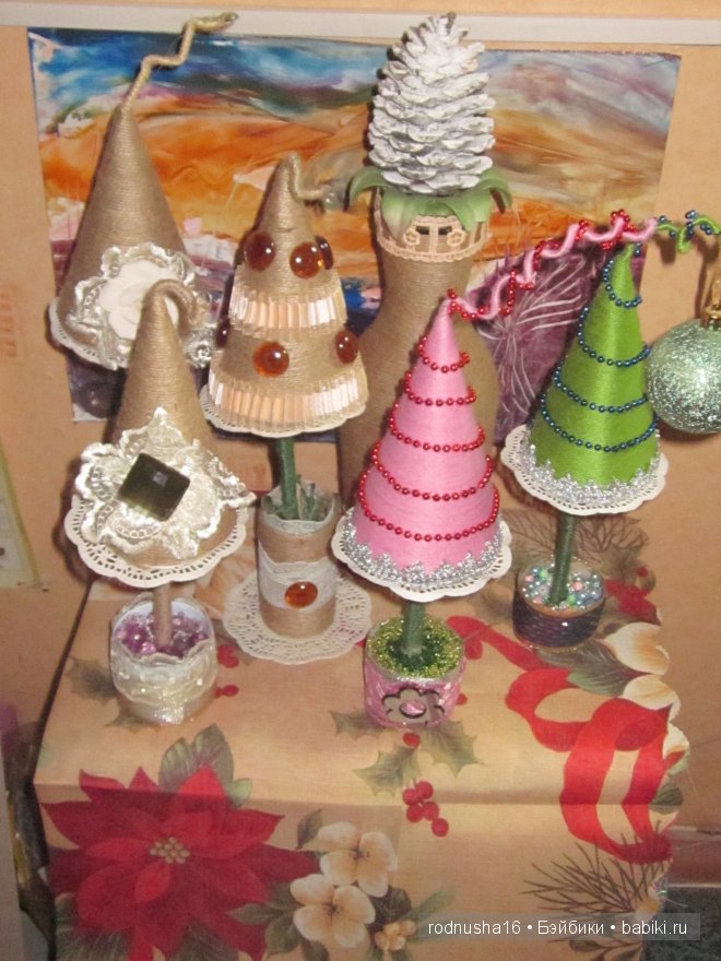 Новогодние хлопоты или как мы мастерили елки и вазы к празднику. Забирайте идеи