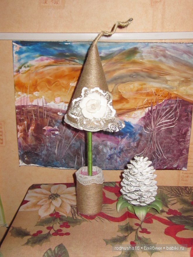 Новогодние хлопоты или как мы мастерили елки и вазы к празднику. Забирайте идеи