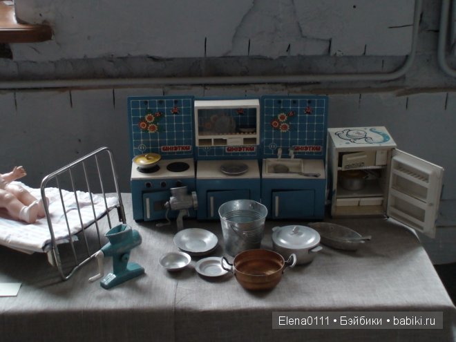 Выставка Игрушки прошлого века из коллекции Ирины Киек в Краснодарском краевом музее