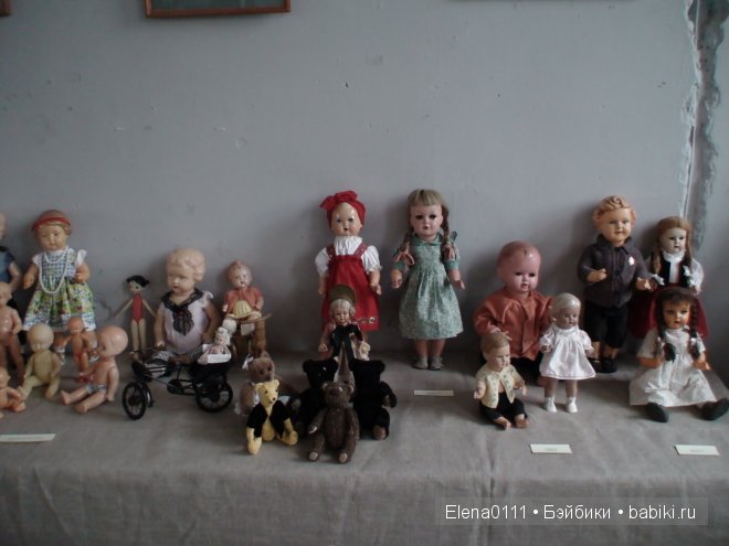 Выставка Игрушки прошлого века из коллекции Ирины Киек в Краснодарском краевом музее