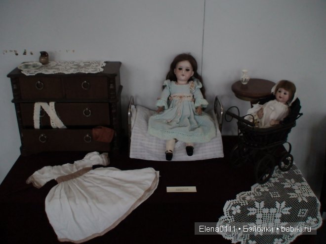 Выставка "Игрушки прошлого века из коллекции Ирины Киек" в Краснодарском краевом музее | Бэйбики Выставка "Игрушки прошлого века из коллекции Ирины Киек" в Краснодарском краевом музее (фото 8)