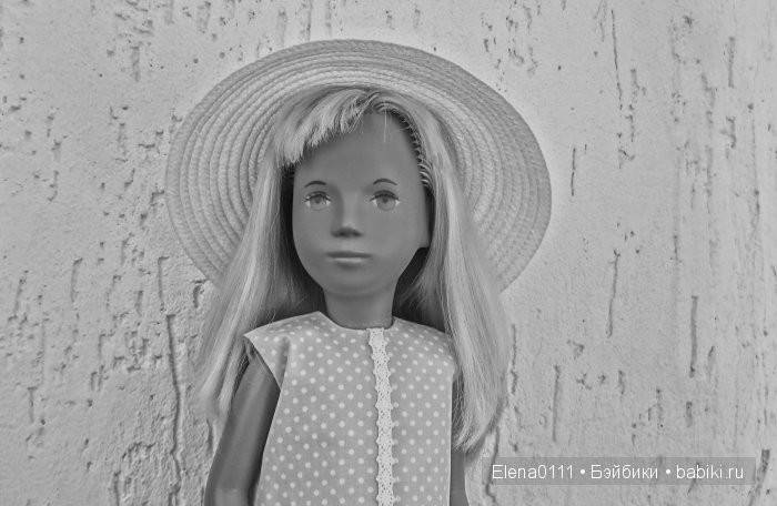 Два наряда для Саши. Sasha Morgenthaler