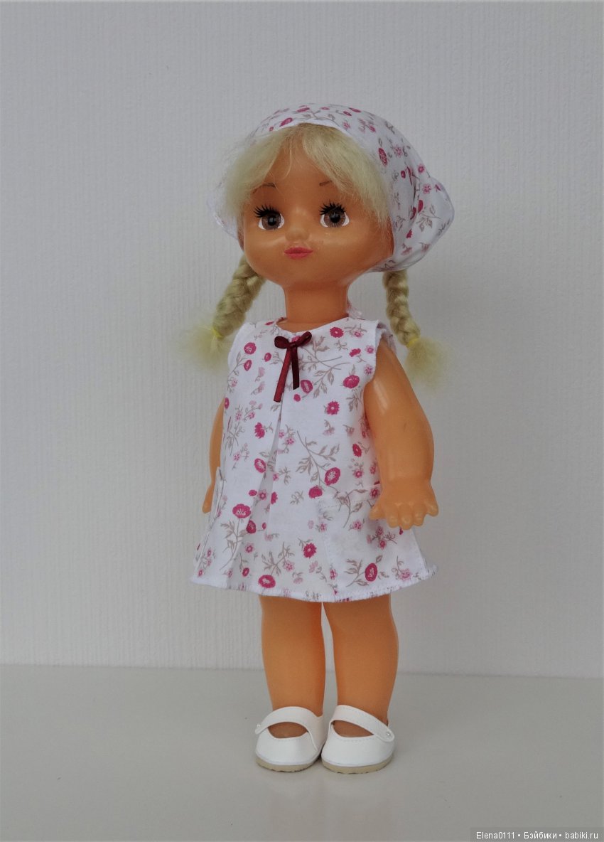 Одеваю Олю. "Кругозор", Москва, СССР (фото 4)