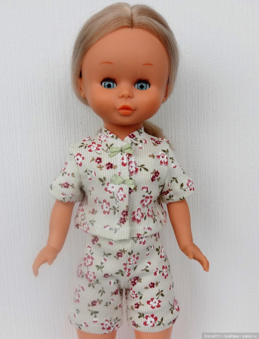 Небольшой гардероб для Нэнси. Nancy Famosa. Винтаж (фото 5)