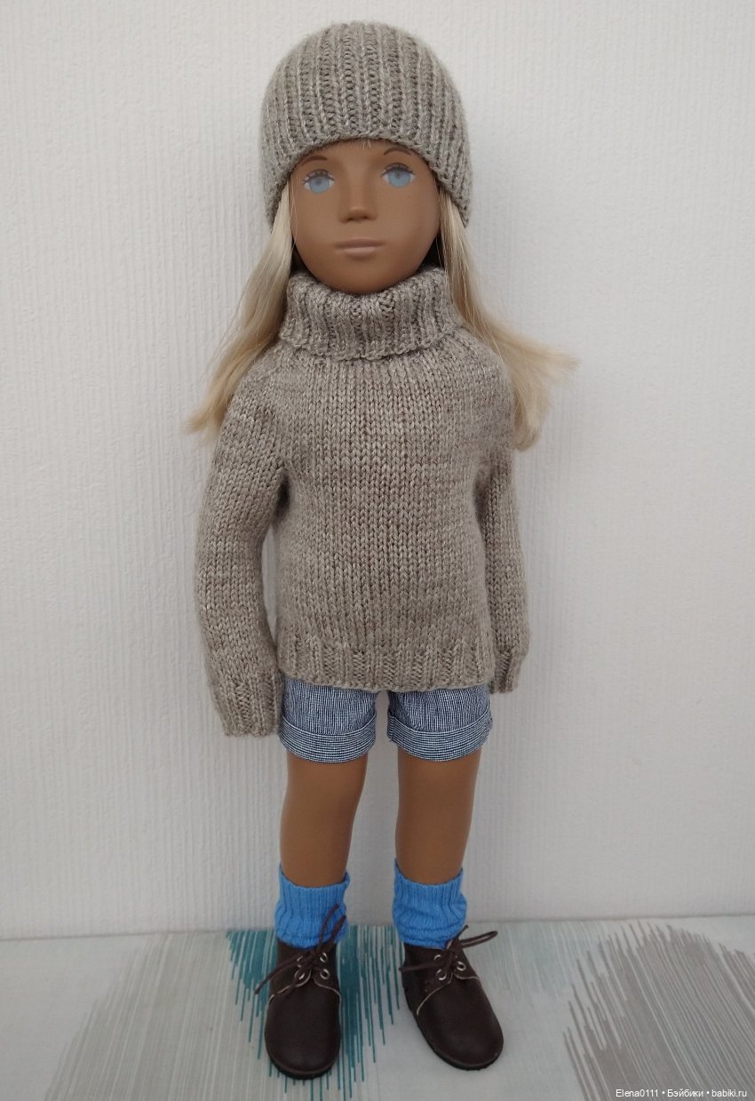 Обновки у Саши. Не летнее