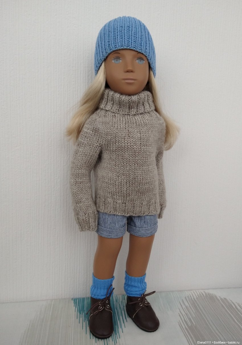 Обновки у Саши. Не летнее