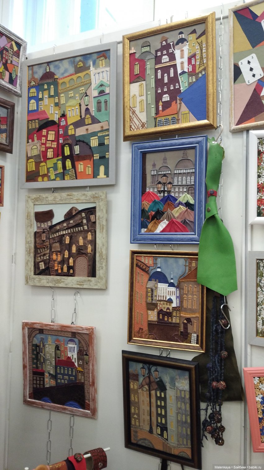 Картины из кожи (если я правильно поняла)