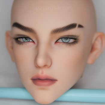 Мейкапы и мега-блашинг