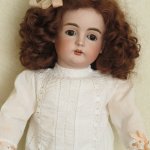 Выбираем антикварную куклу - как не попасться в лапы недобросовестных продавцов