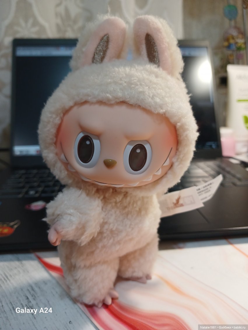 Все побежали и я побежал. Labubu Exciting Macaron Soymilk