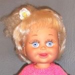 Веселая девочка Леля