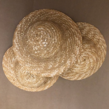 Соломенные шляпки