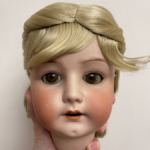 Парик синтетический