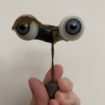 Большие антикварные глаза на рокере